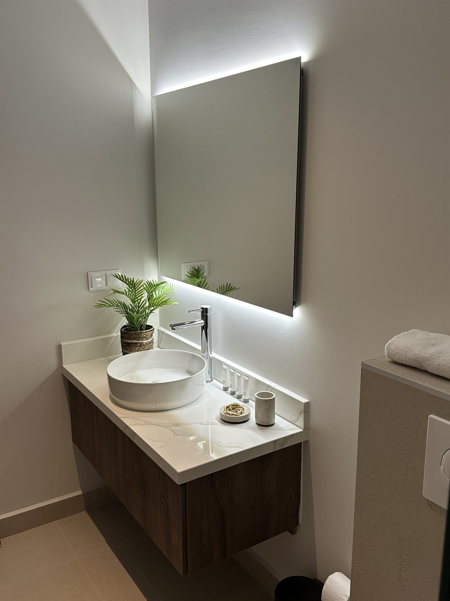 Badkamer bij tweede slaapkamer - appartement 406